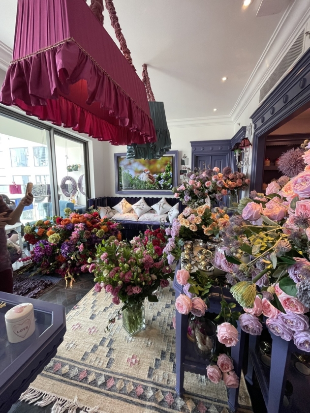 The Gateway – Không gian của sắc màu và cảm xúc